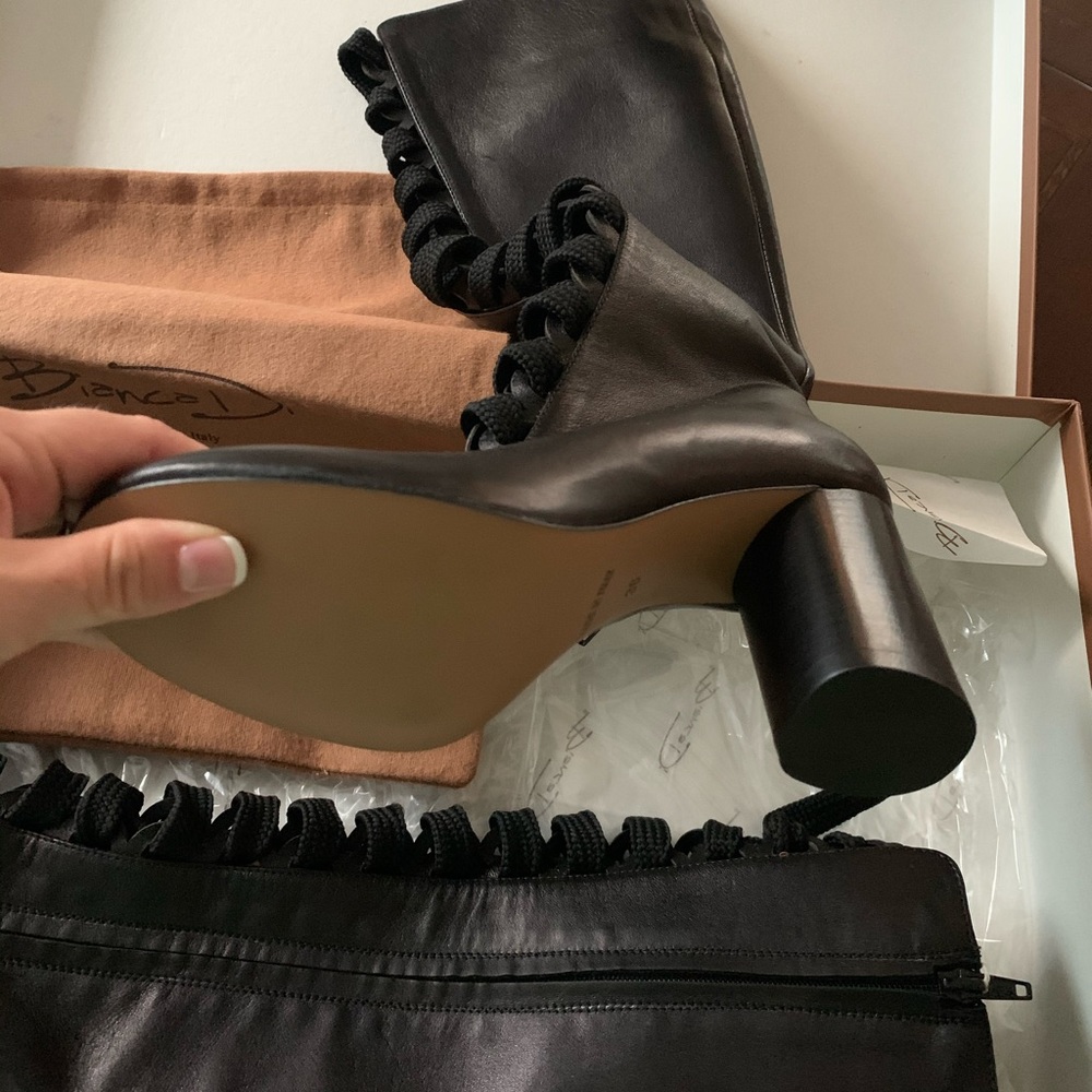 Bianca Di leather boots - Picture 2 of 9